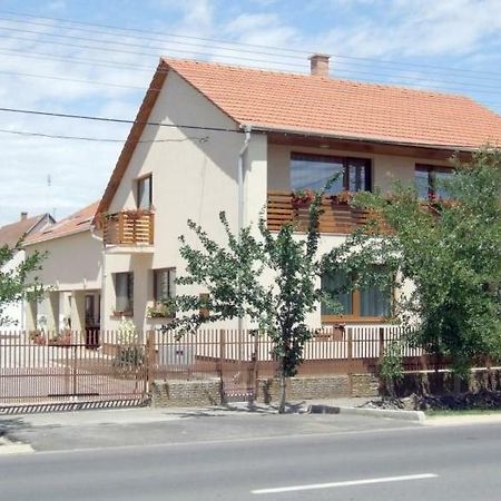 Hotel Aura Vendeghaz Hajdúszoboszló Zewnętrze zdjęcie